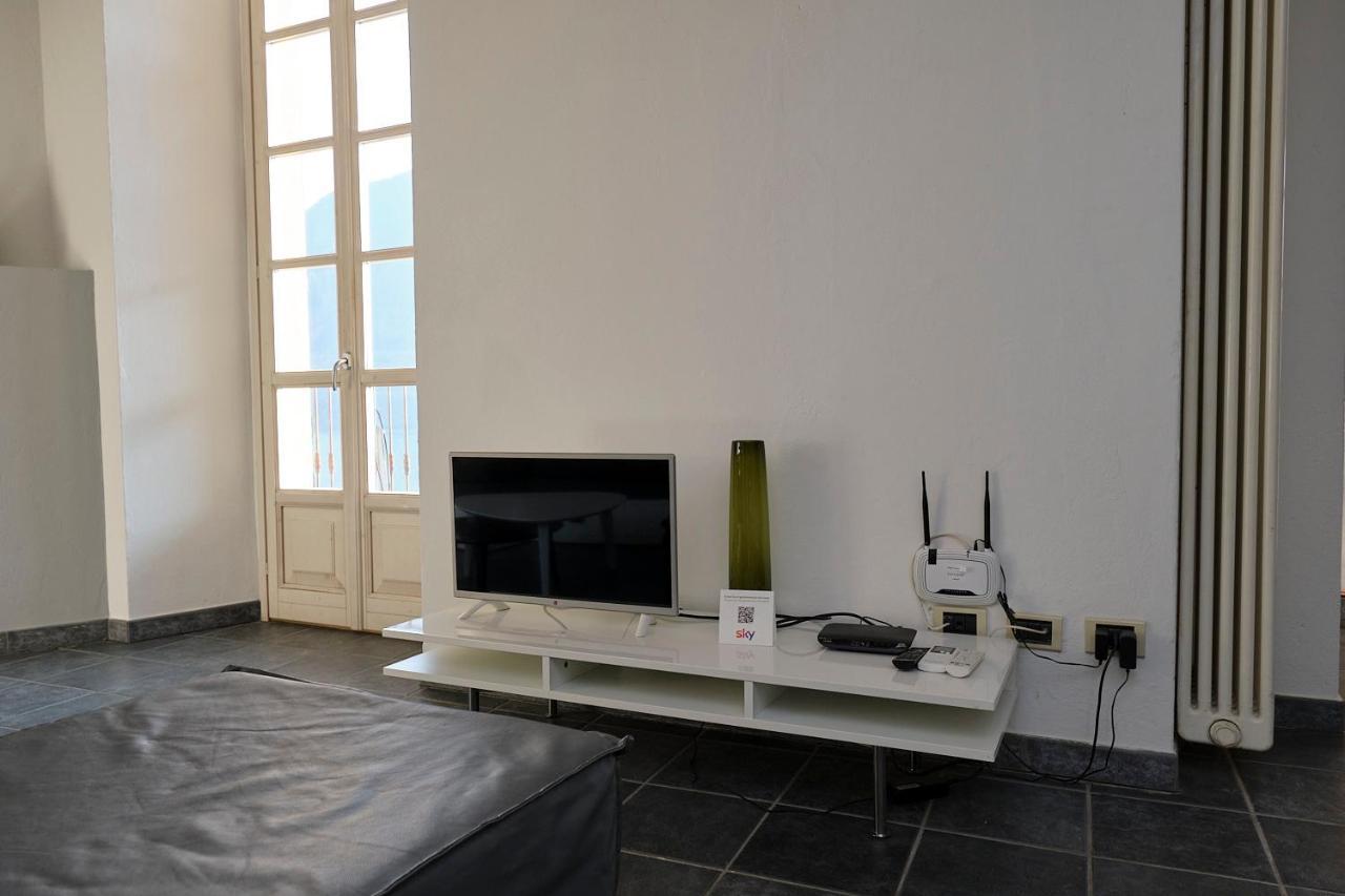 Cozy Suites On The Lake - The House Of Travelers Brienno 외부 사진