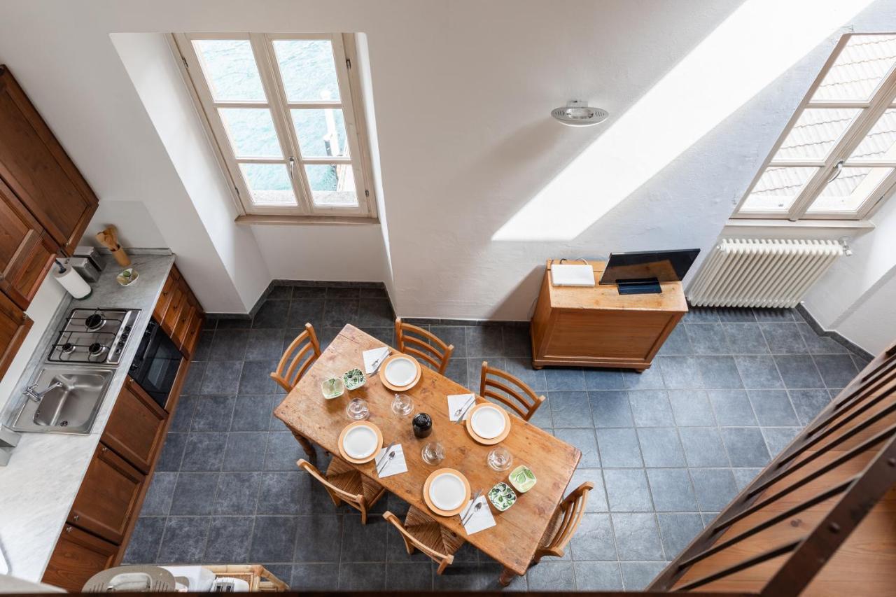 Cozy Suites On The Lake - The House Of Travelers Brienno 외부 사진