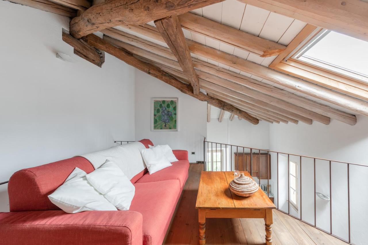 Cozy Suites On The Lake - The House Of Travelers Brienno 외부 사진